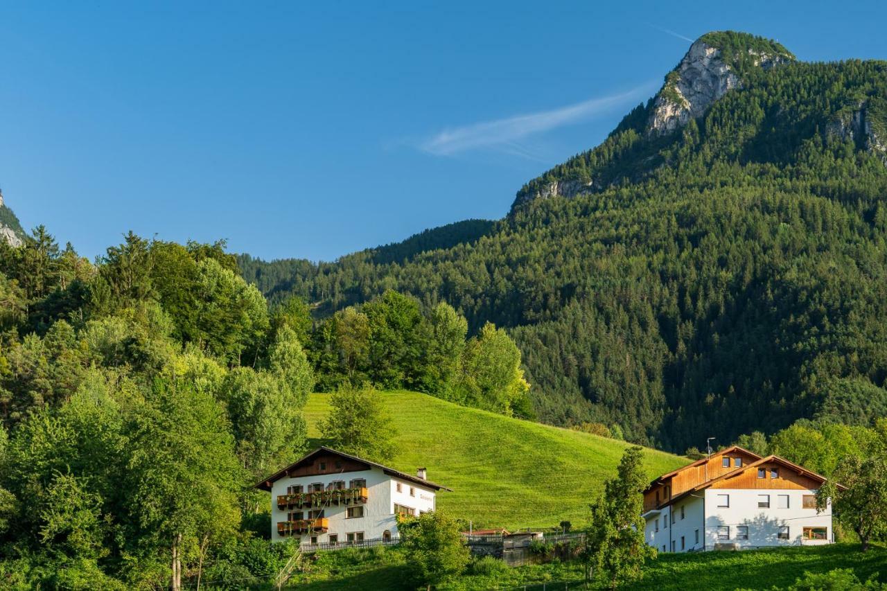 Gasthaus Trafisolerhof Völs am Schlern Exterior foto