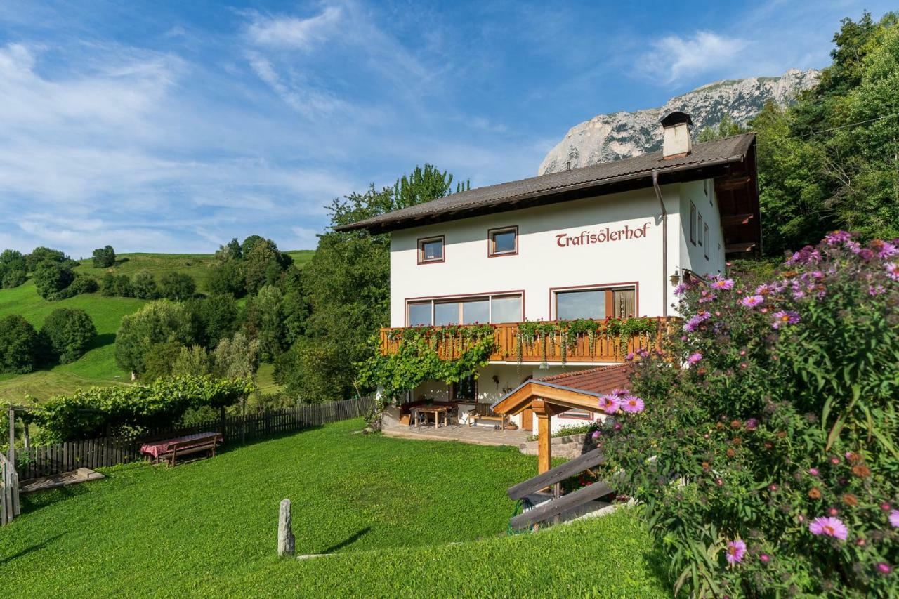 Gasthaus Trafisolerhof Völs am Schlern Exterior foto